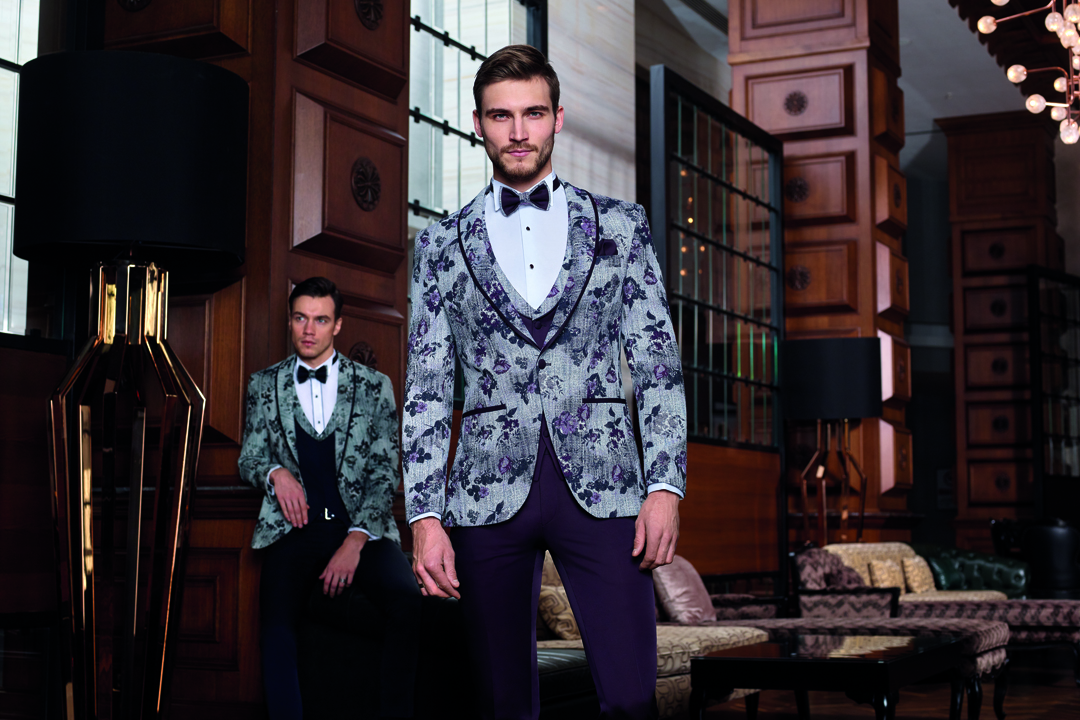 50444 -SHAWL LAPEL, ONE BUTTON, SIDE VENTS, WEDDING SUIT WITH VEST